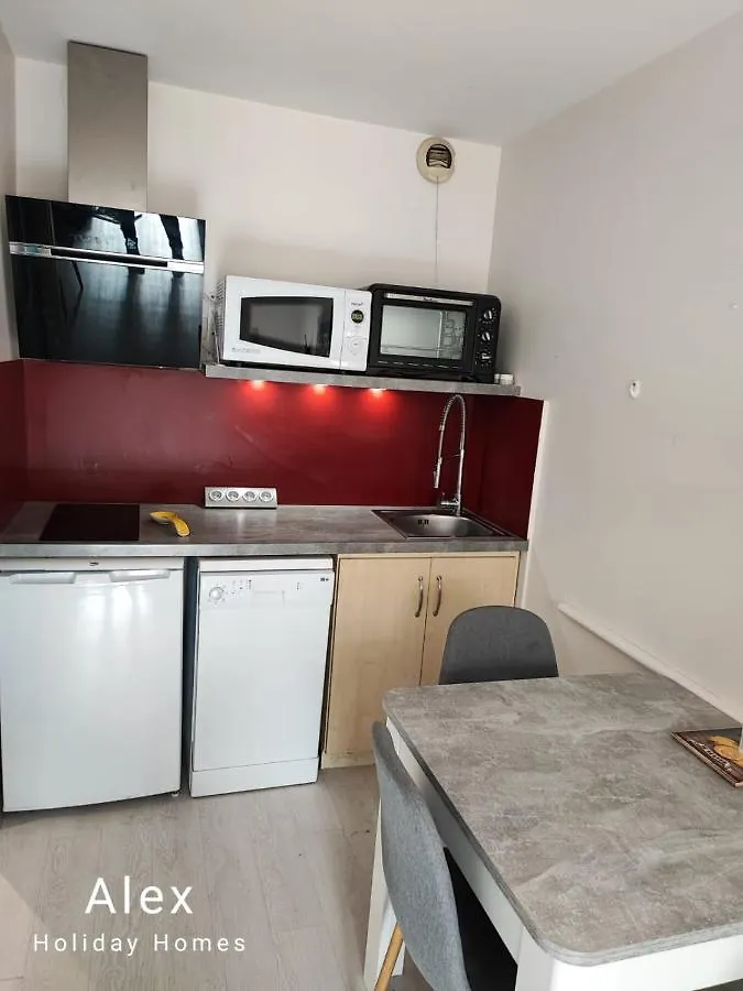 Apartment Menton, A Deux Pas De La Mer